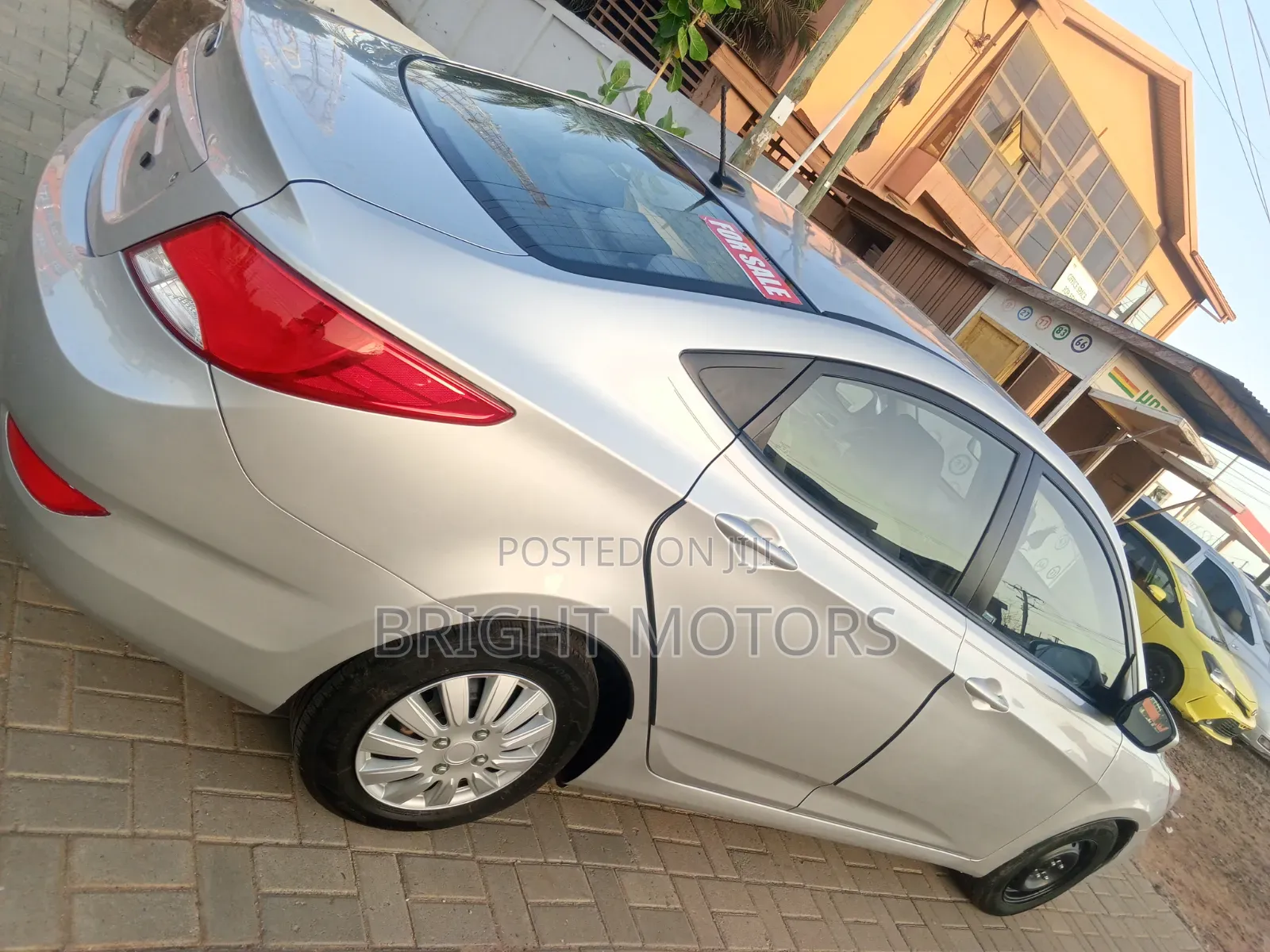 Hyundai Accent SE Sedan 2016 Silver