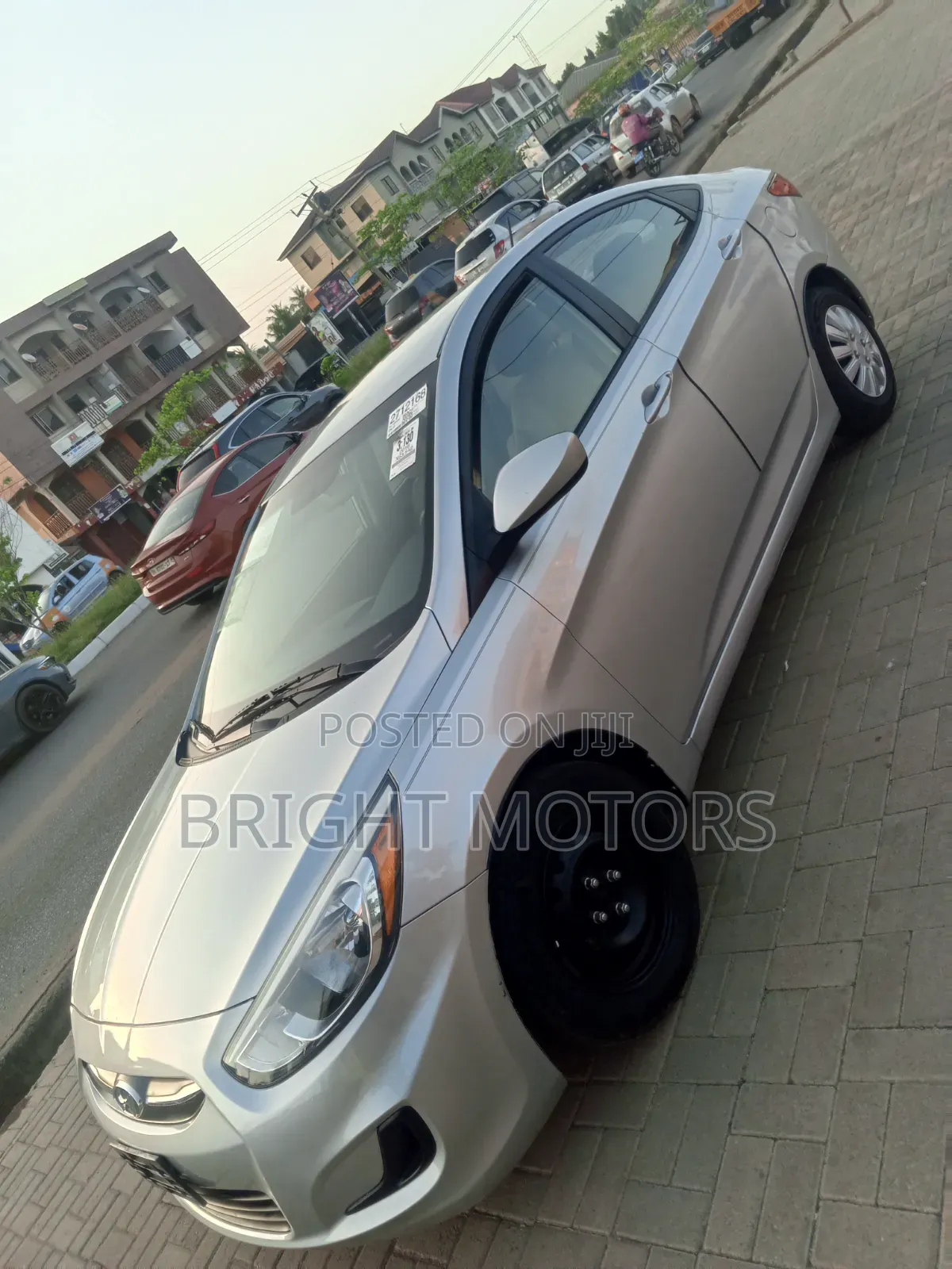 Hyundai Accent SE Sedan 2016 Silver