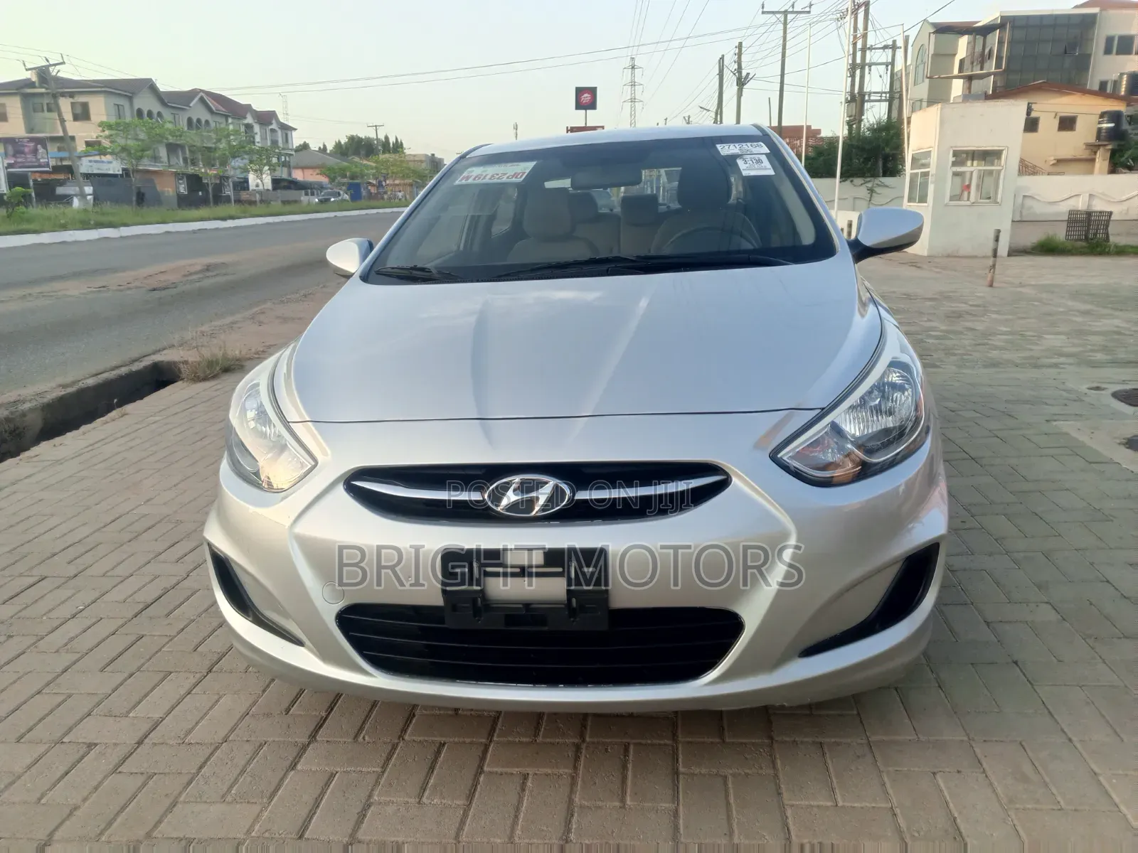 Hyundai Accent SE Sedan 2016 Silver