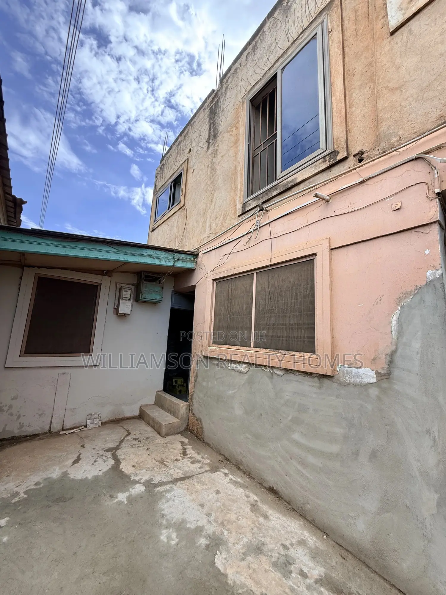 2bdrm Apartment in Tempo Estate Area, Spintex for rent