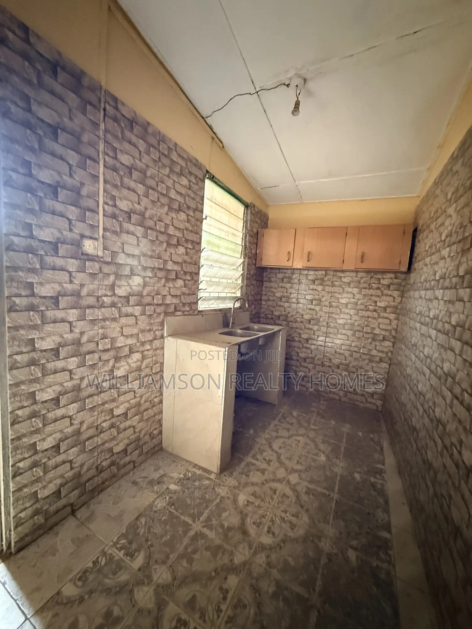 2bdrm Apartment in Tempo Estate Area, Spintex for rent
