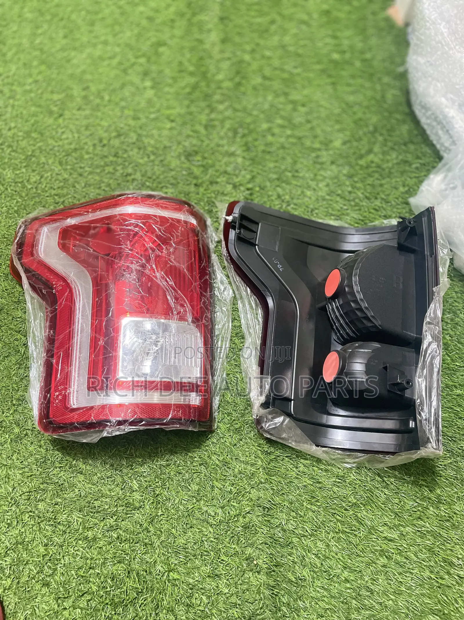 Ford F-150 2015-2016-2017 Rear Taillight Brand New