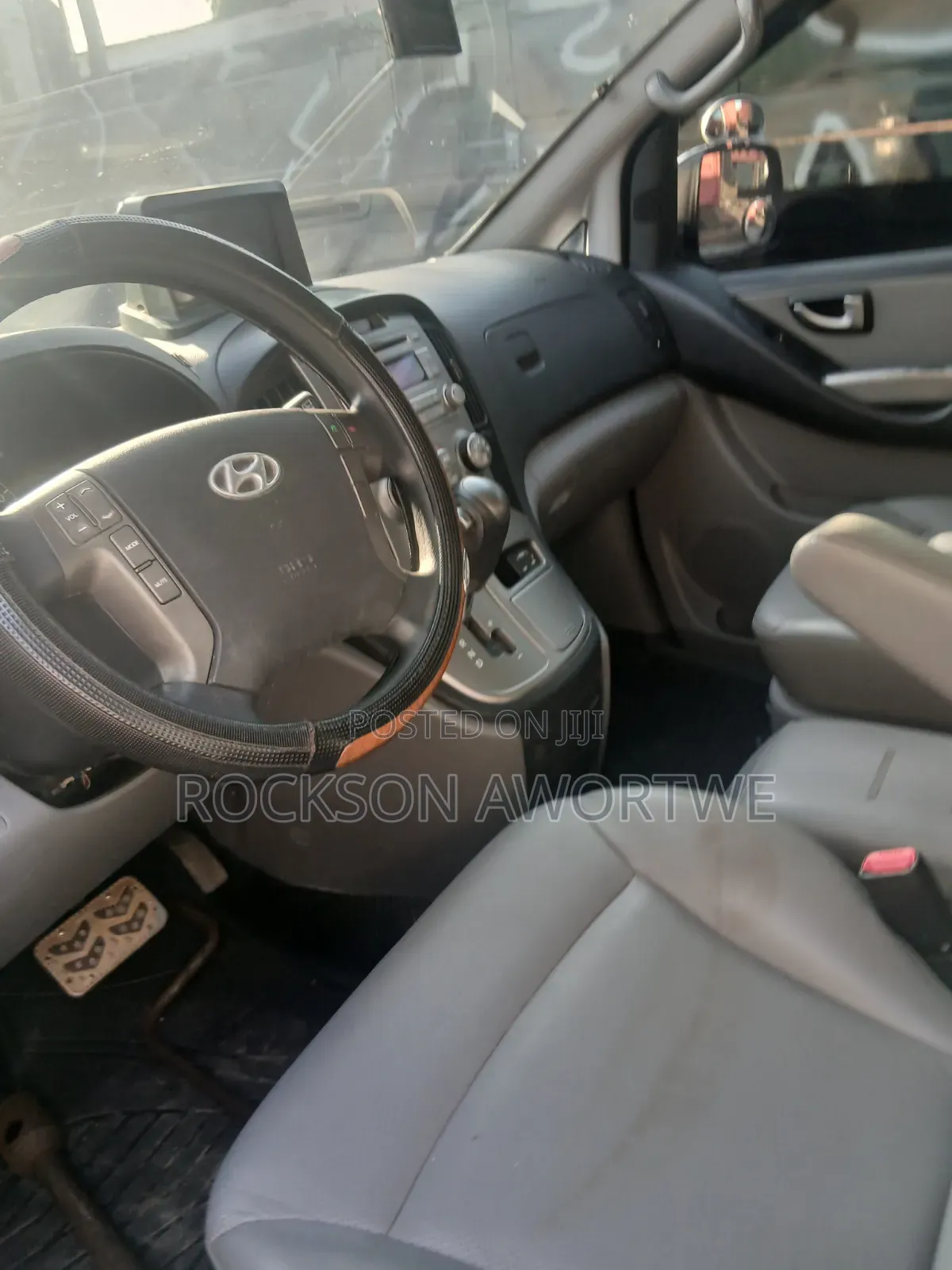 Hyundai Starex 2014 Grey
