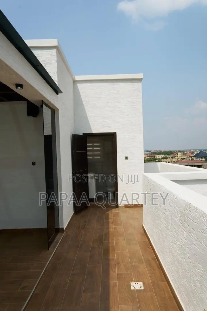 4bdrm House in East Legon for sale
