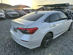 Honda Civic Touring 2022 White