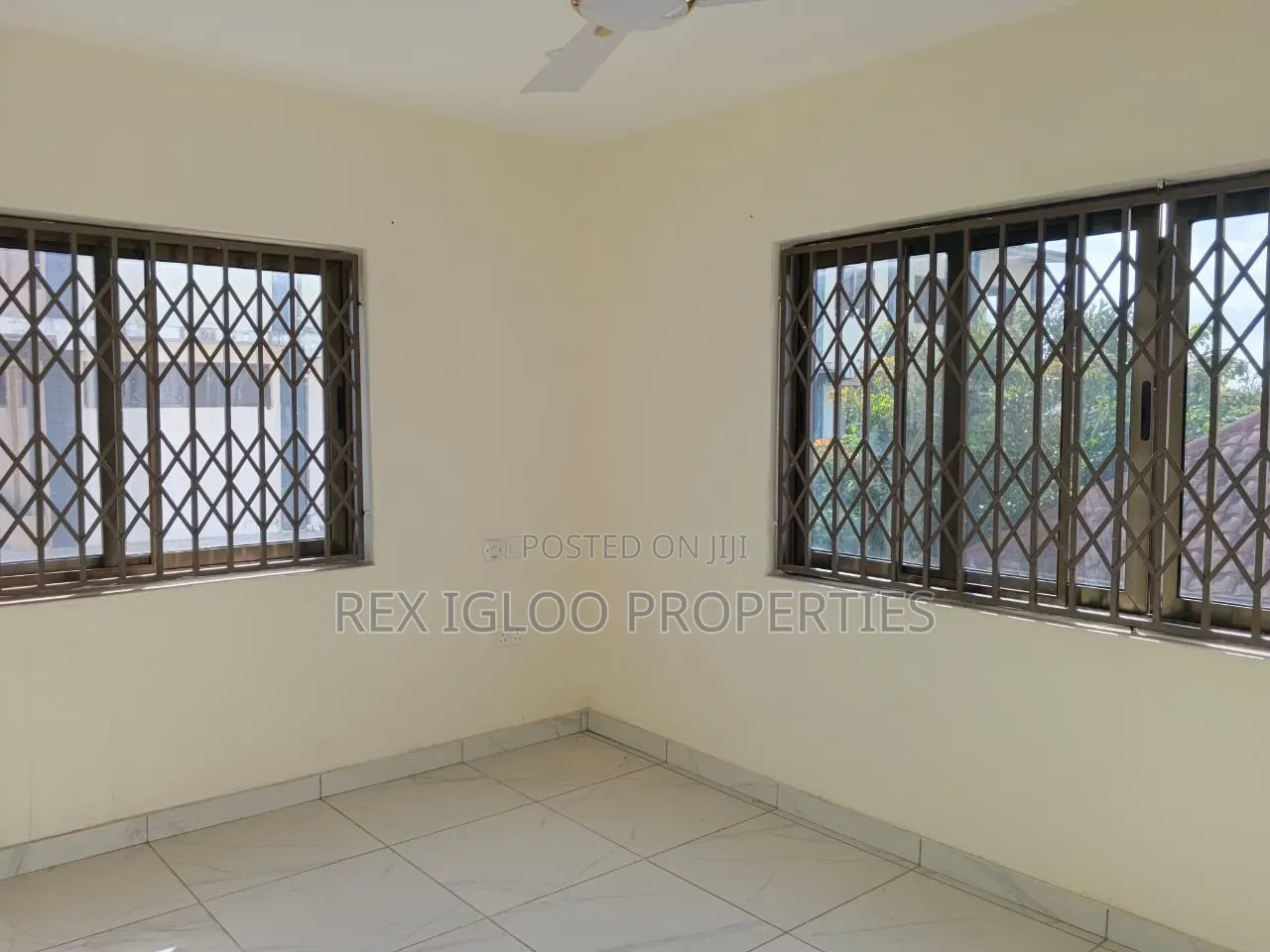 5bdrm Apartment in Adjinganor, Accra Metropolitan for rent