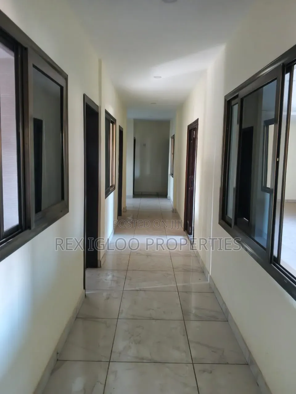 5bdrm Apartment in Adjinganor, Accra Metropolitan for rent