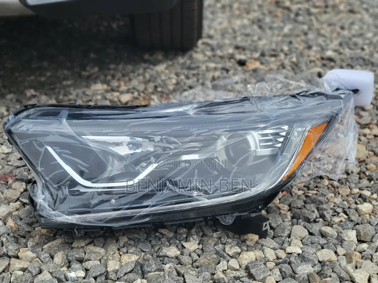 2017 to 2020 Honda CRV Headlights