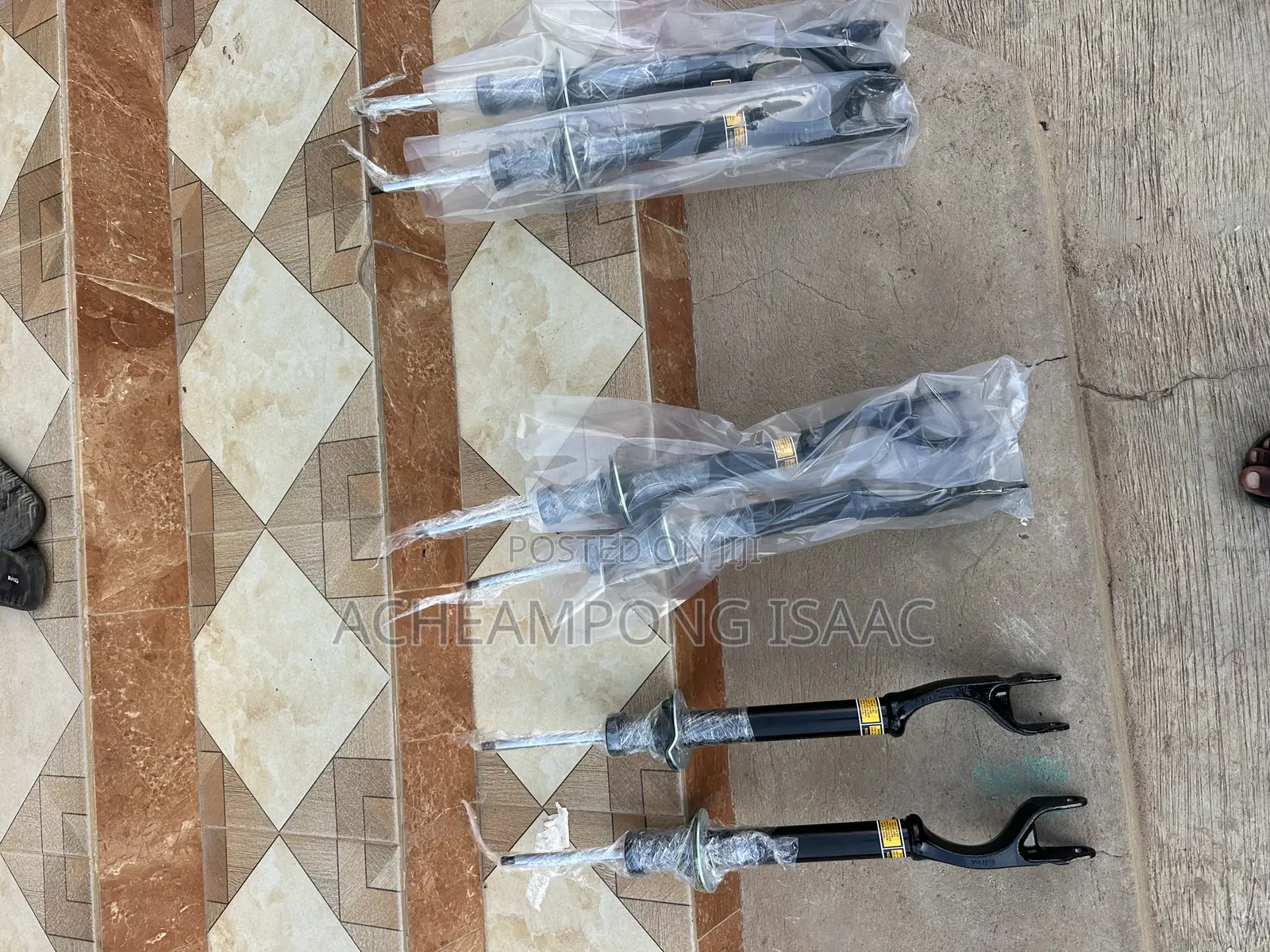 C300 Front Shocks Absorber