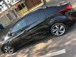Hyundai Elantra 2016 Black