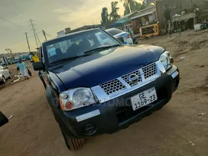 Nissan Hardbody 2011 Blue