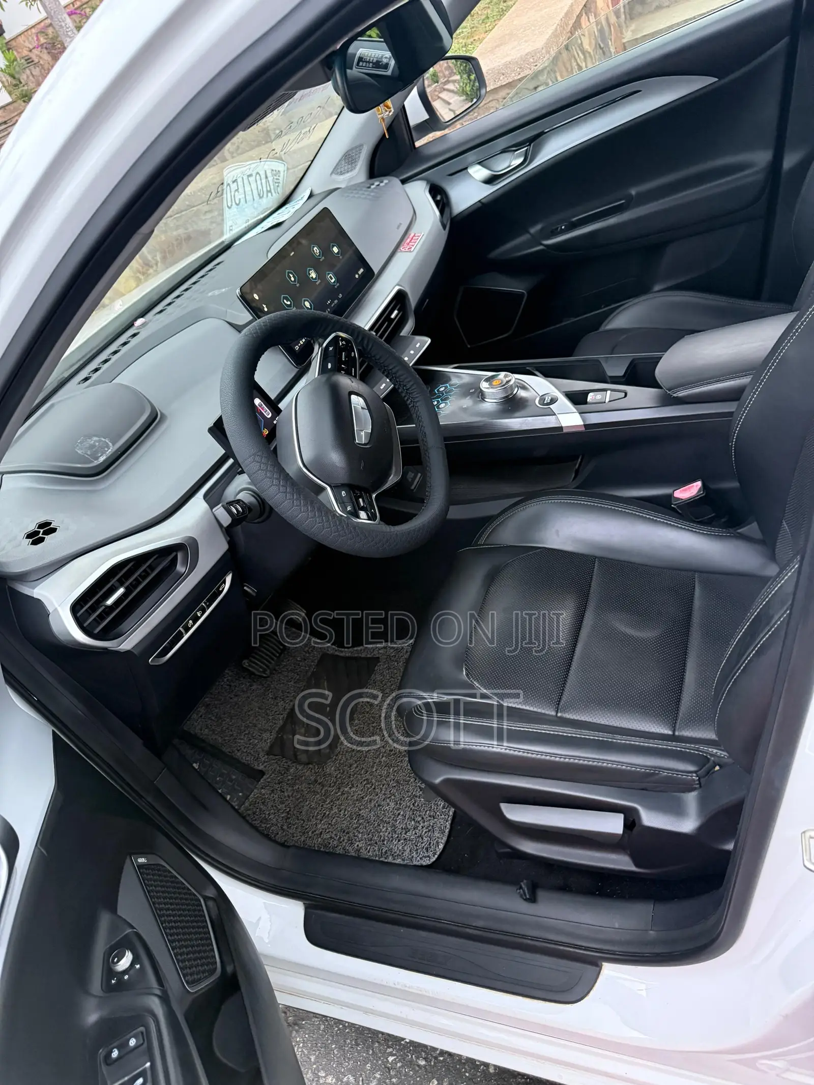 Geely Emgrand X7 2020 White
