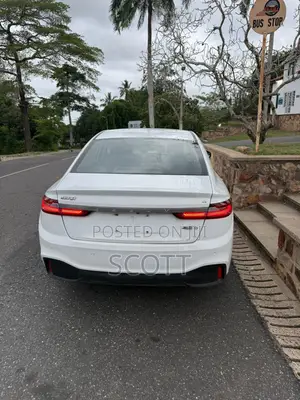 Geely Emgrand X7 2020 White