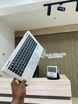 Laptop HP EliteBook X360 1030 G3 8GB Intel Core i5 SSD 256GB