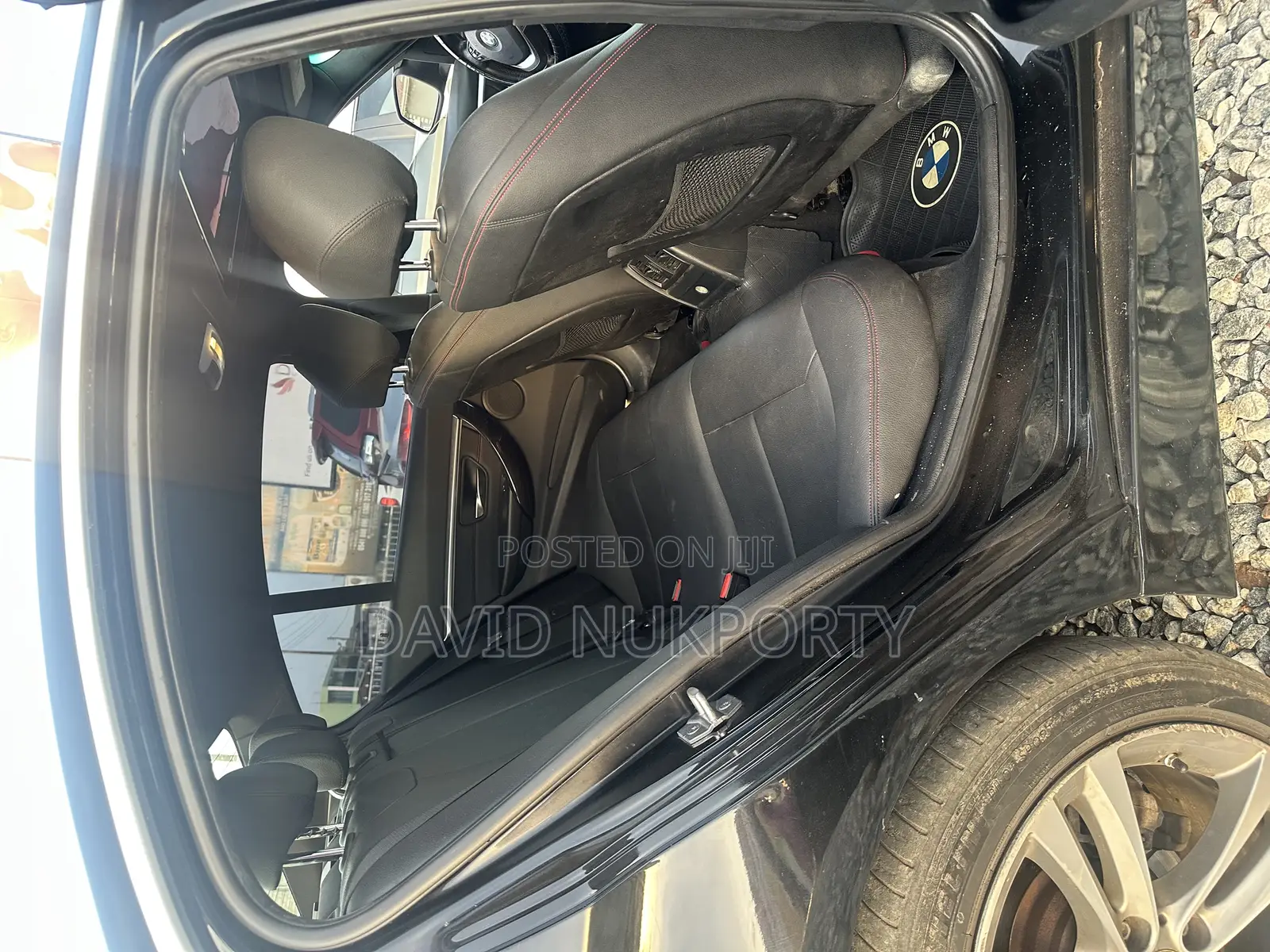 BMW 330i 2017 Black