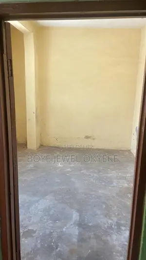 2bdrm Apartment in Bubuashi, Tatus Junction for rent