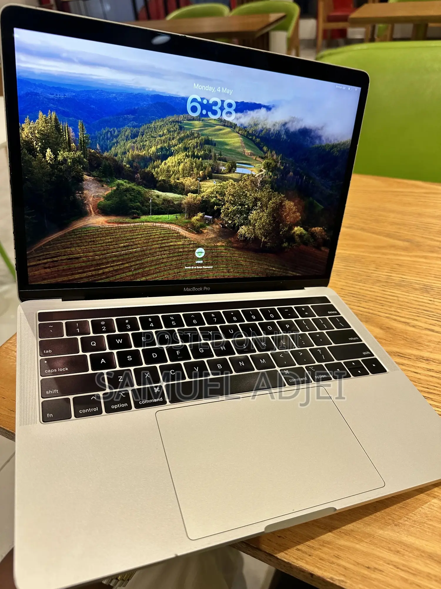 Laptop Apple MacBook Pro 2018 16GB Intel Core i5 SSD 512GB