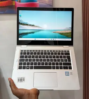 Laptop HP EliteBook 1030 G1 8GB Intel Core i5 SSD 256GB