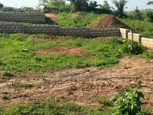 One Plot of Land for Sale in Santasi Darko