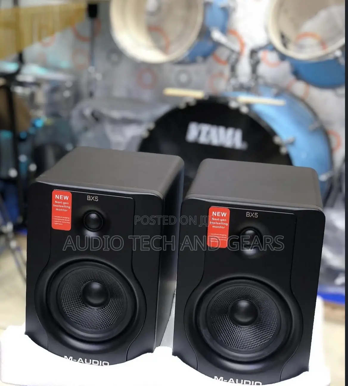 Next Gen M-Audio Bx5 D2 Studio Monitors