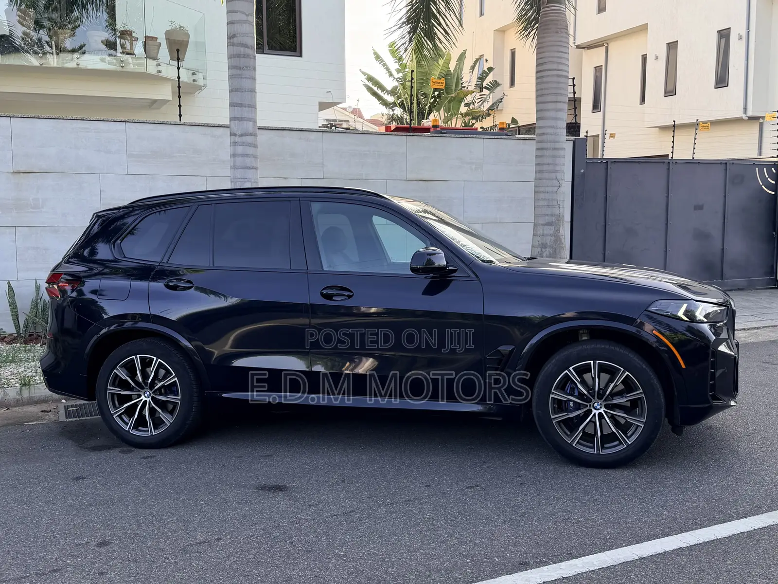BMW X5 xDrive40i Sports Activity Vehicle 2025 Black