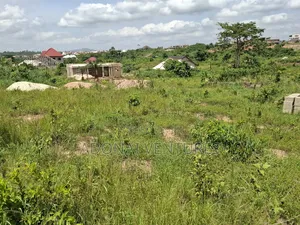 One Plot of Land for Sale in Santasi Trede