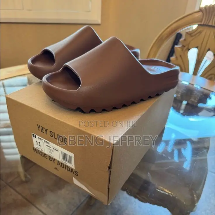 Original Adidas Yeezy Slides in Colours