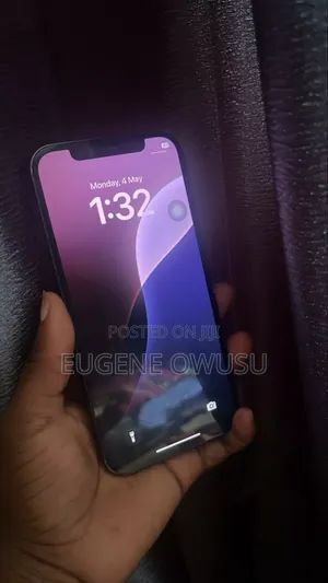 Apple iPhone 12 64 GB