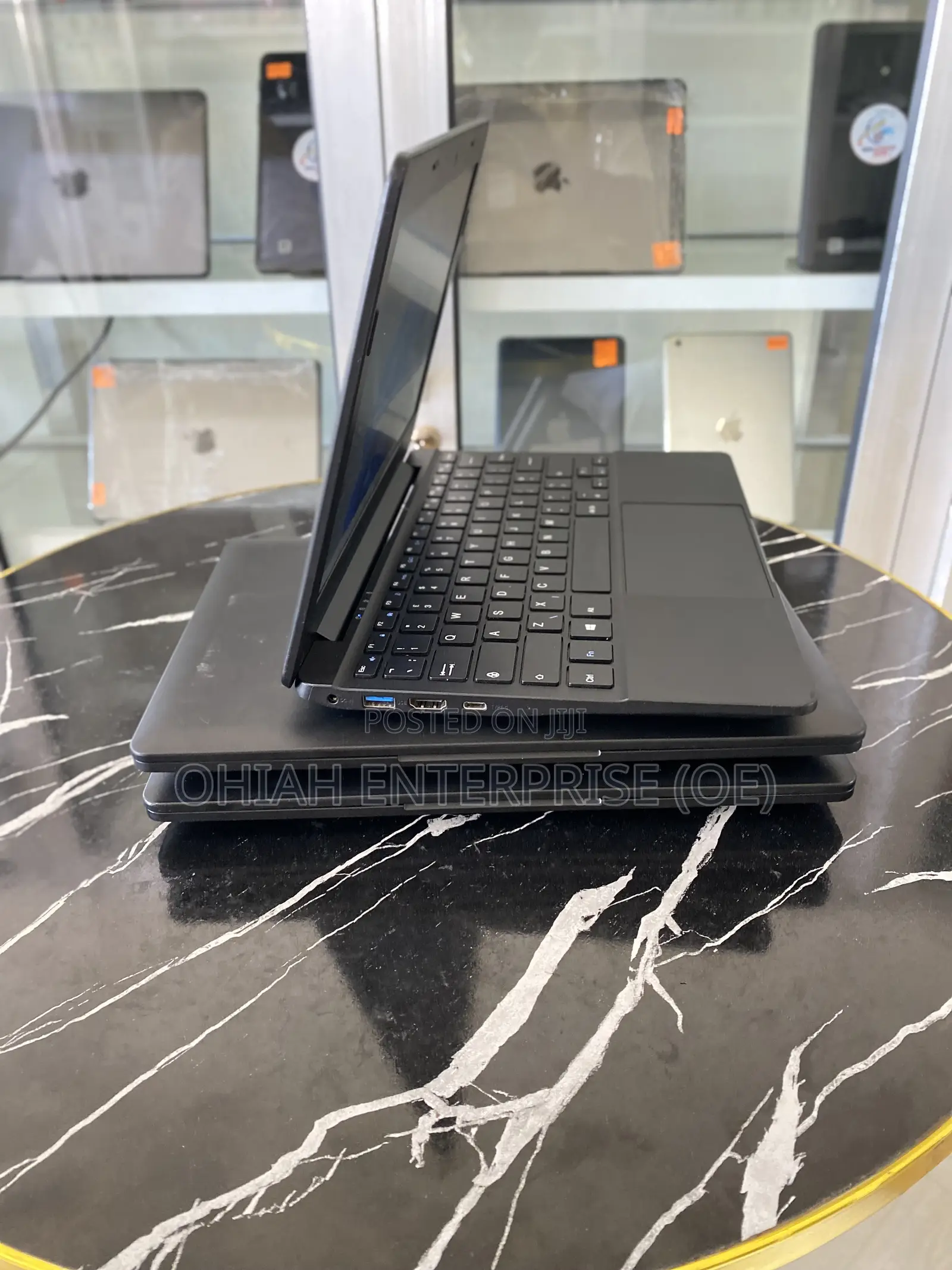 Laptop Toshiba Dynabook t552 4GB Intel Celeron SSD 60GB