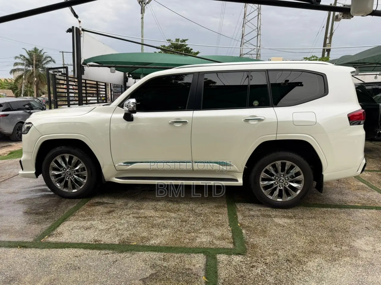 Toyota Land Cruiser 2024 White