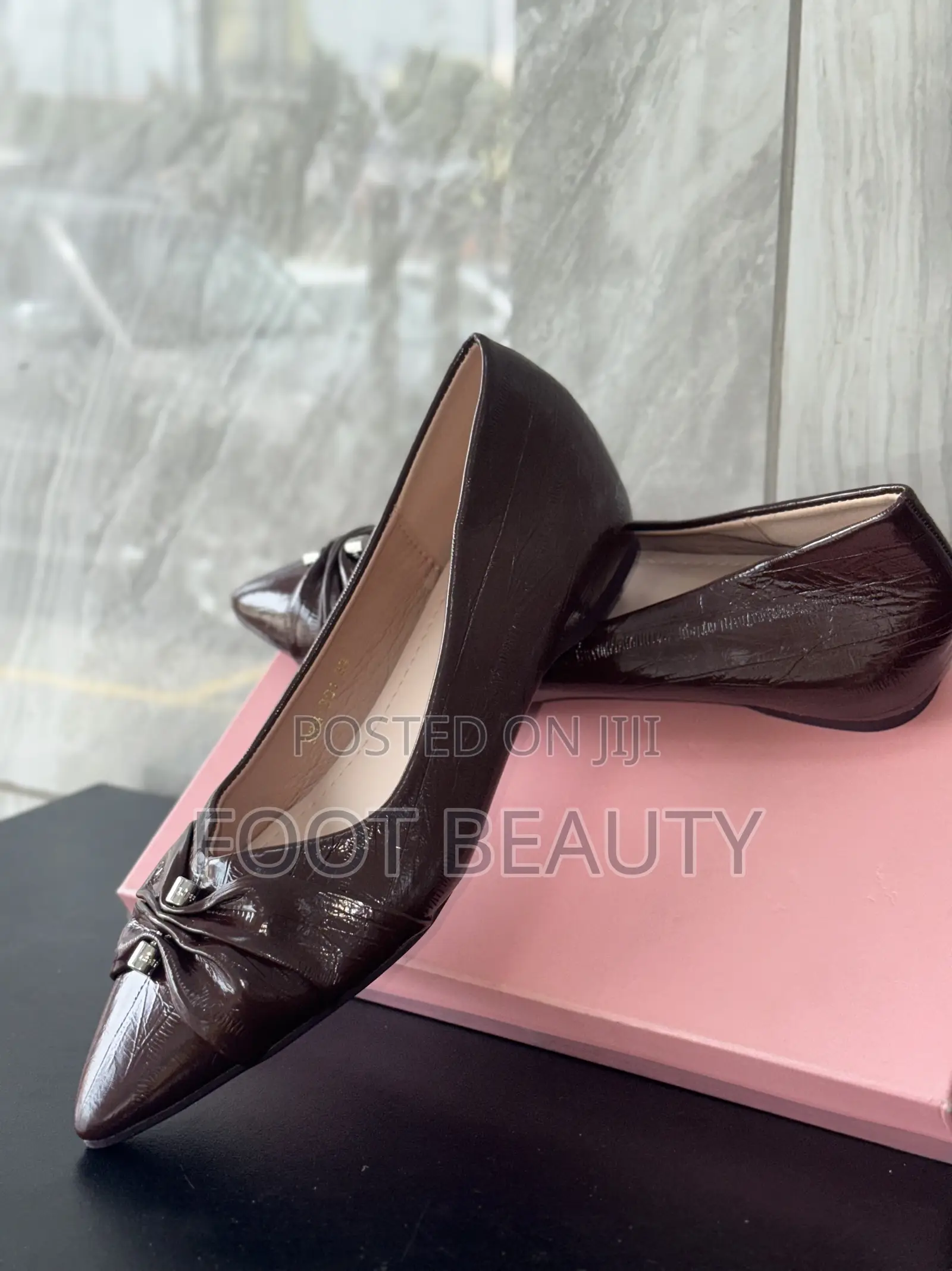 Ladies Flat Shoes