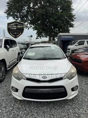Kia Forte SX Hatchback 2015 White