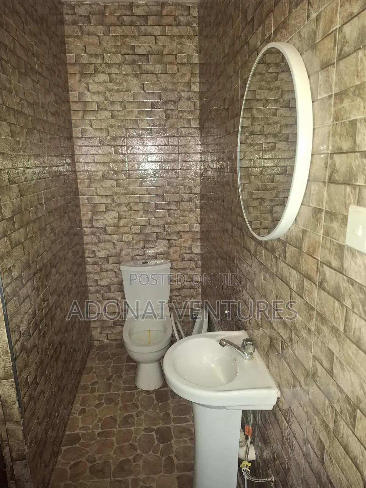 2bdrm Apartment in Daban, Kumasi Metropolitan for rent