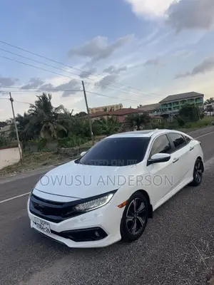 Honda Civic Touring 4dr Sedan (1.5L 4cyl) 2017 White