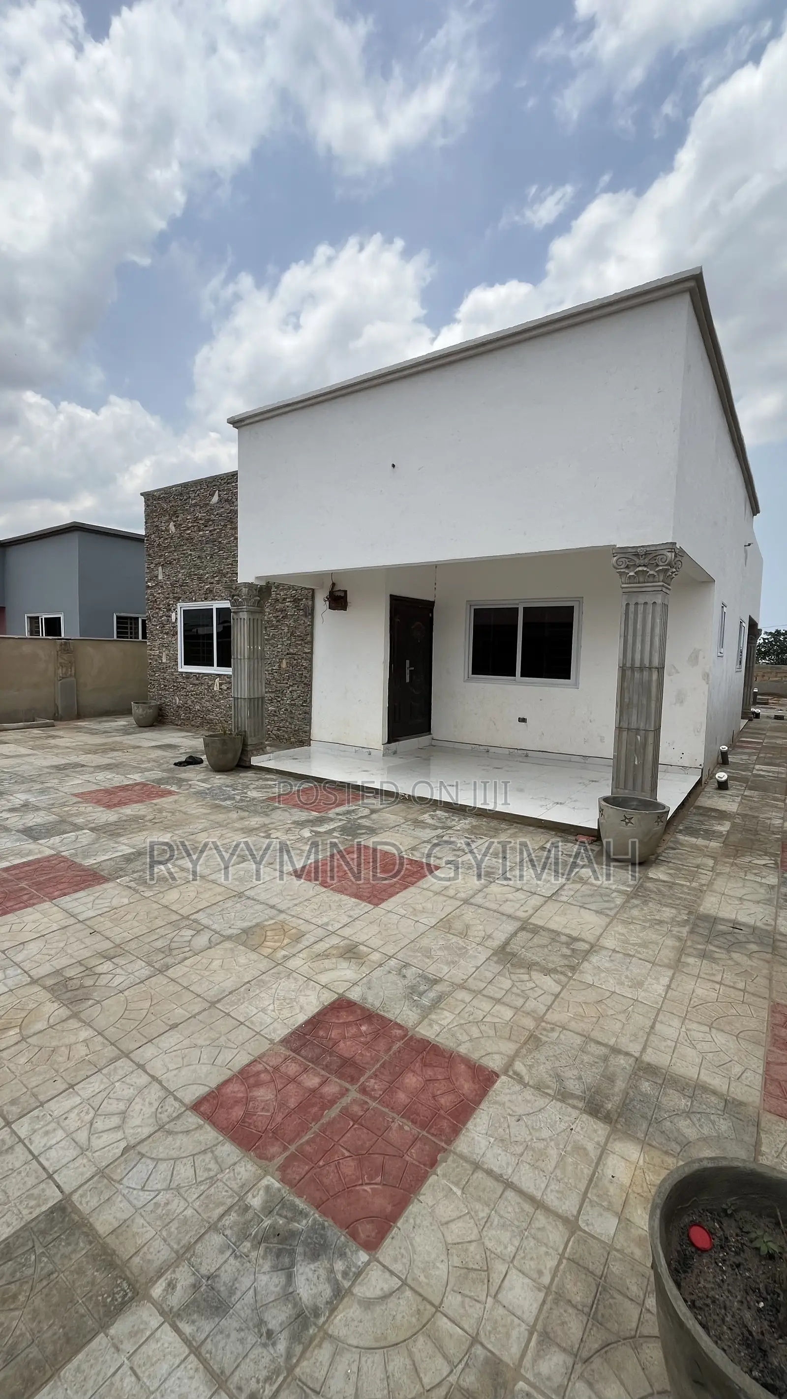 3bdrm House in Appolonia City for sale