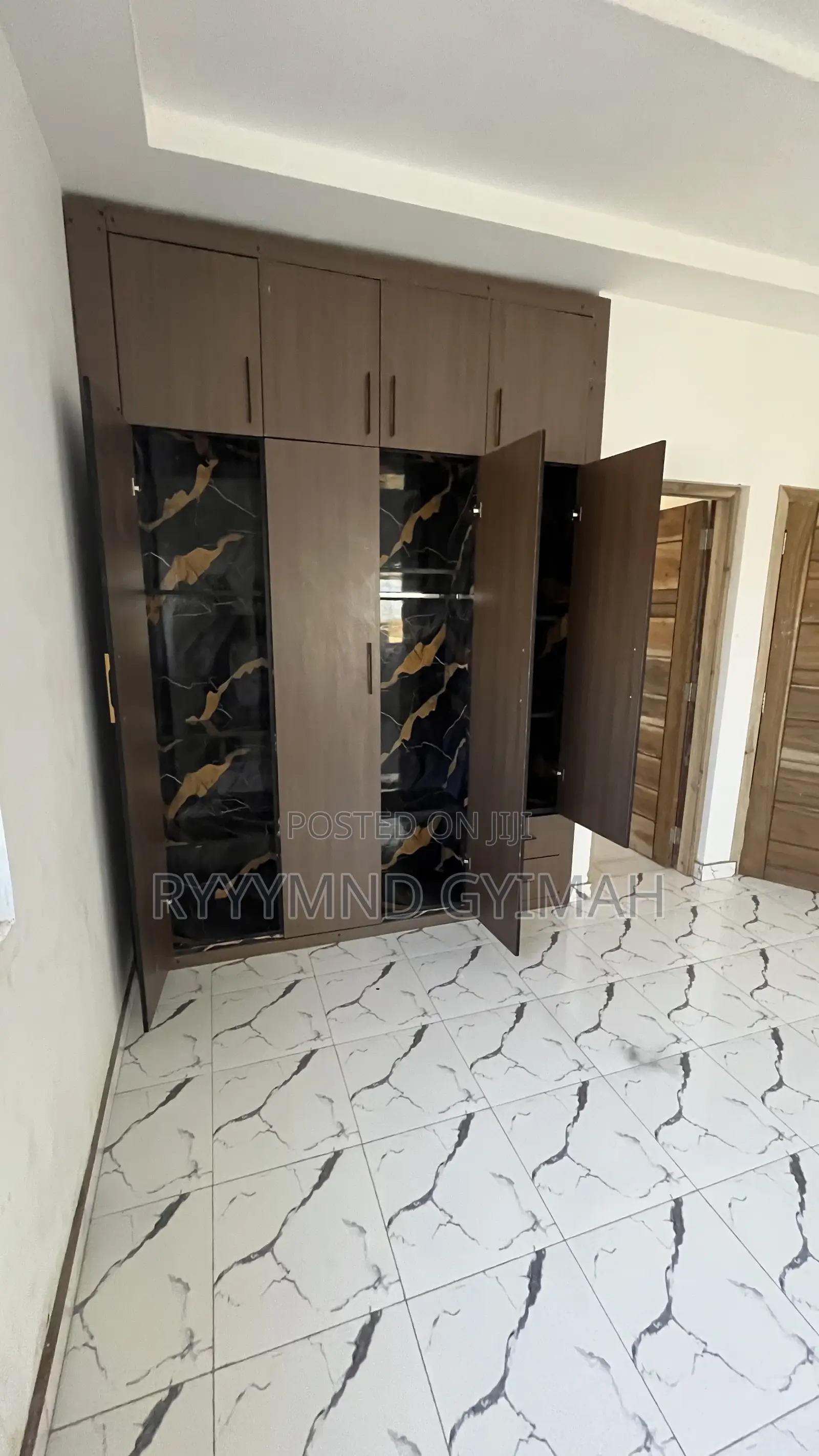 3bdrm House in Appolonia City for sale