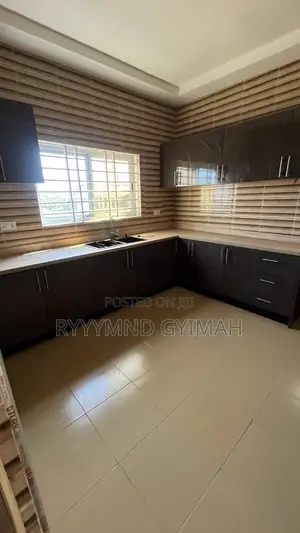3bdrm House in Appolonia City for sale