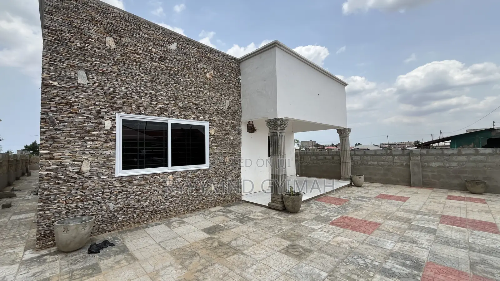 3bdrm House in Appolonia City for sale