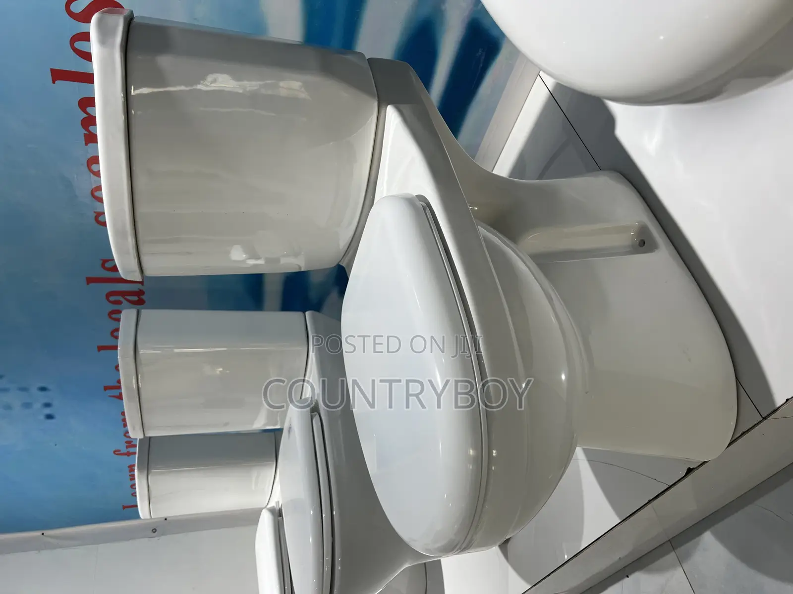 Water Closet (Big Tank)