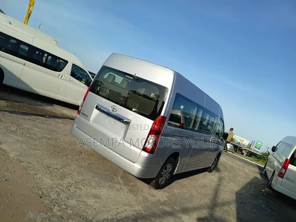 New Toyota HiAce 2025 Silver