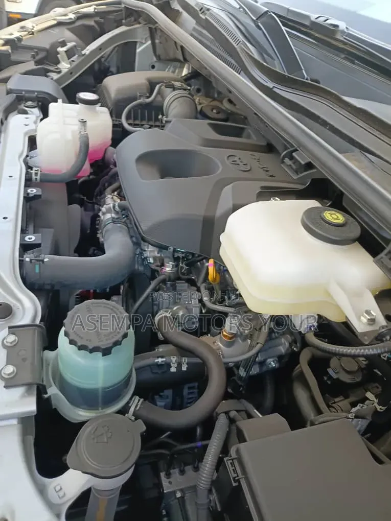 New Toyota HiAce 2025 Silver