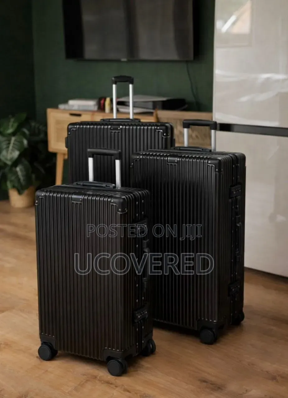 High-Quality Aluminum Suitcases Featuring Hard Shells