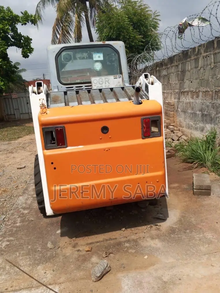 Bobcat Skid Steer Loader S130