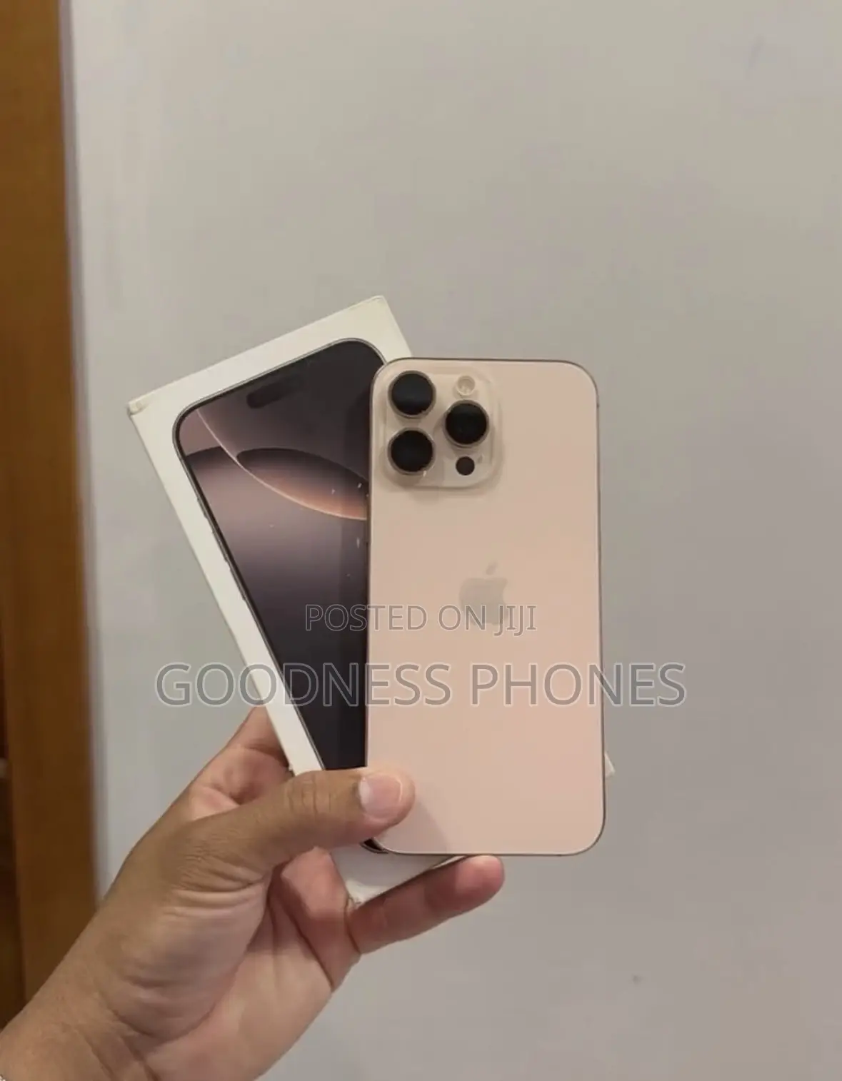 Apple iPhone 16 Pro Max 256 GB Gold