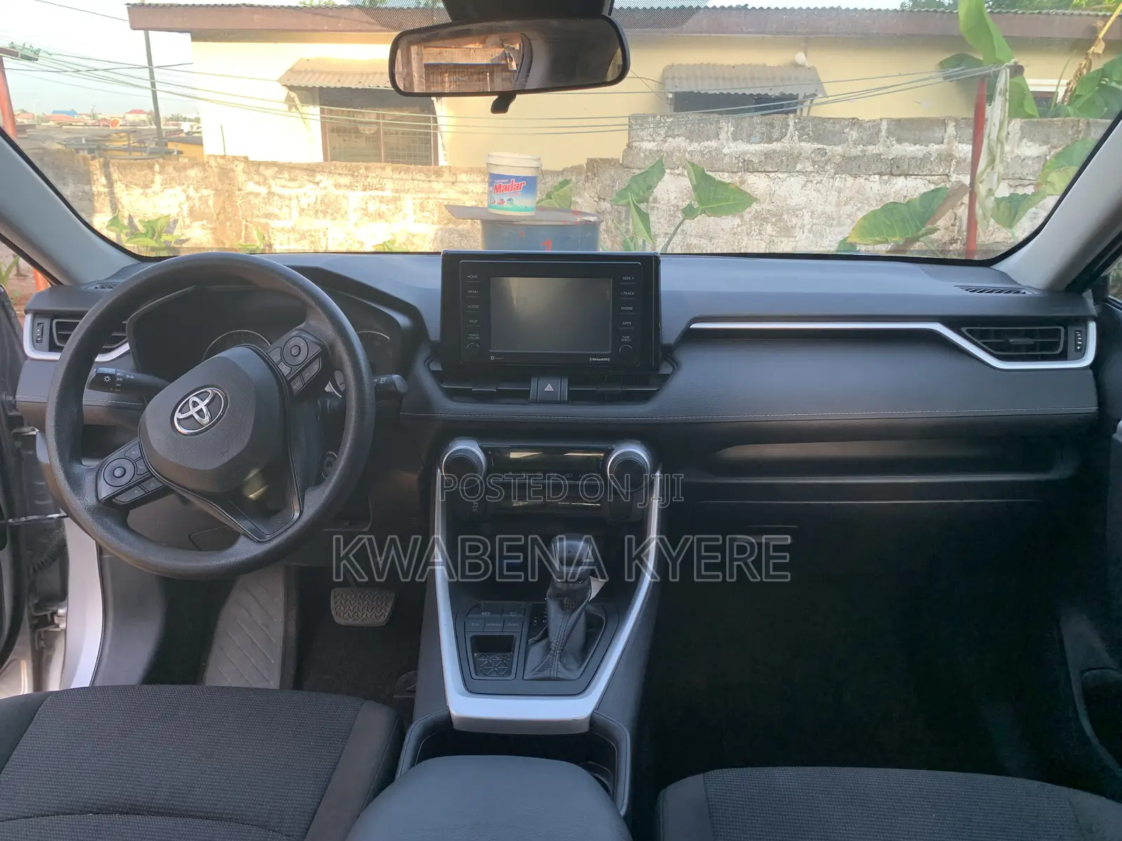 Toyota RAV4 LE AWD 2020 Gray