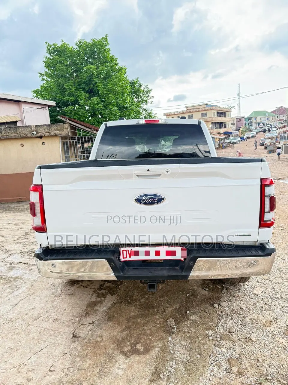 Ford F-150 LARIAT 2022 White