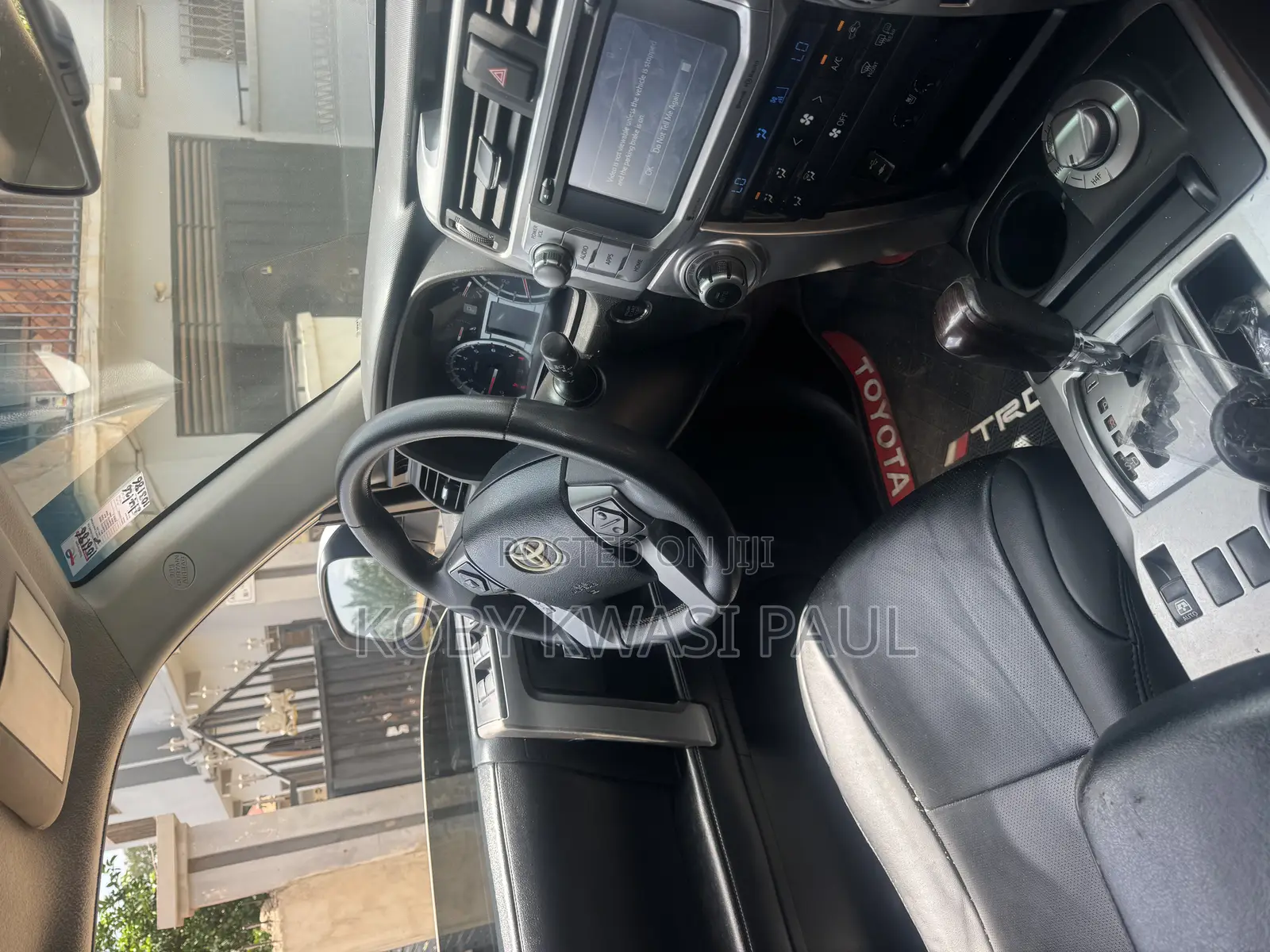 Toyota 4-Runner Limited 4dr SUV (4.0L 6cyl 5A) 2015 Silver