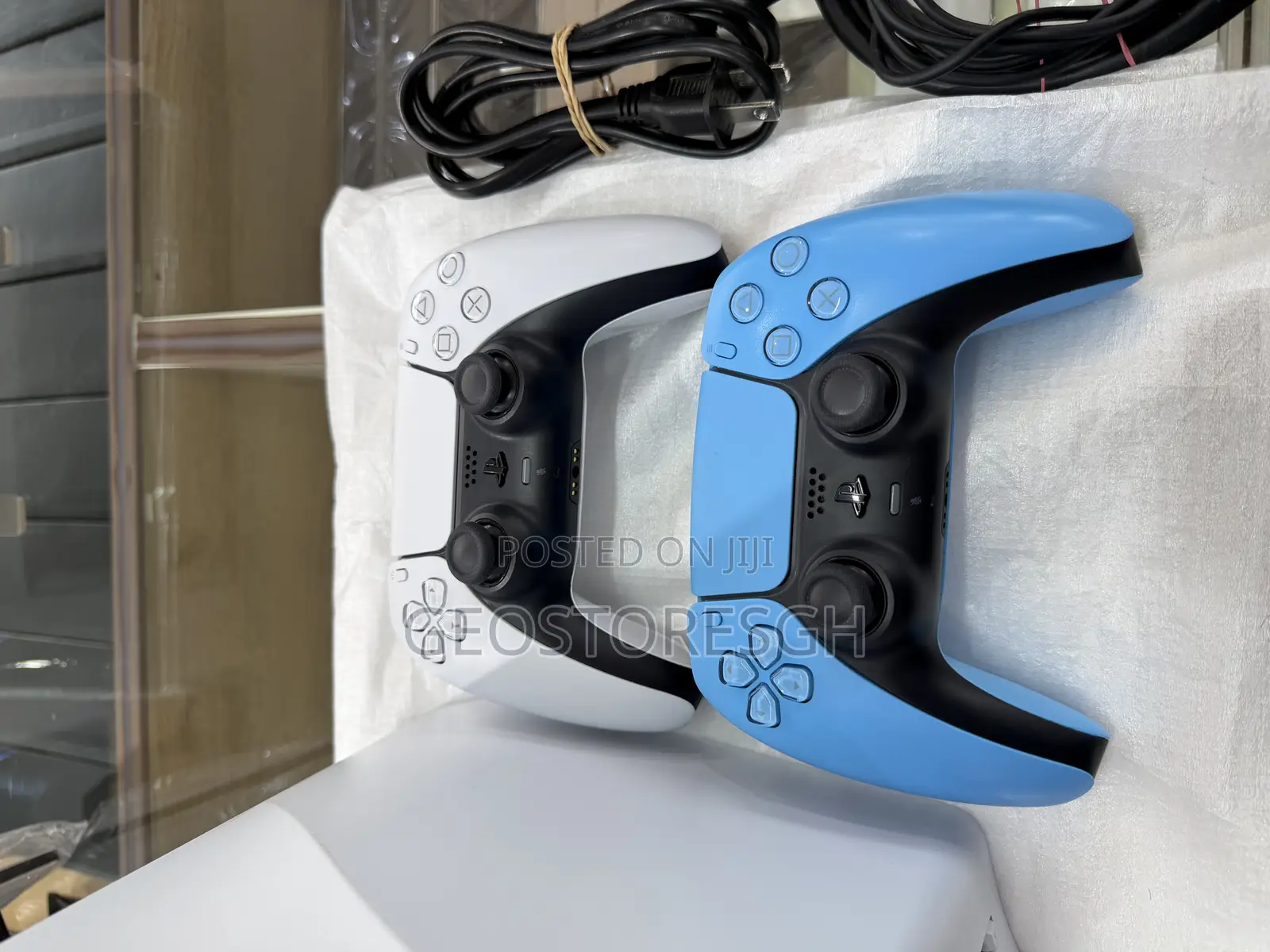 Few Weeks Used Ps5 Slim Standard With 2 Controllers