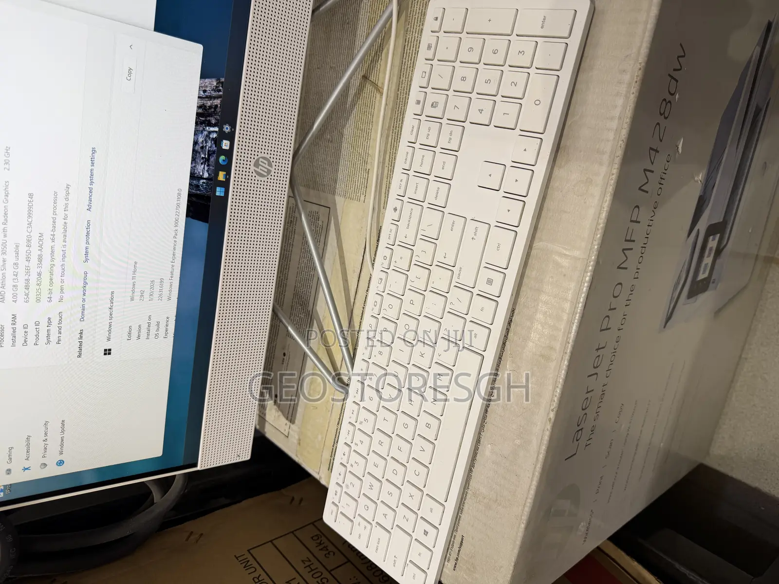 Desktop Computer HP AiO 24 4GB AMD SSD 256GB