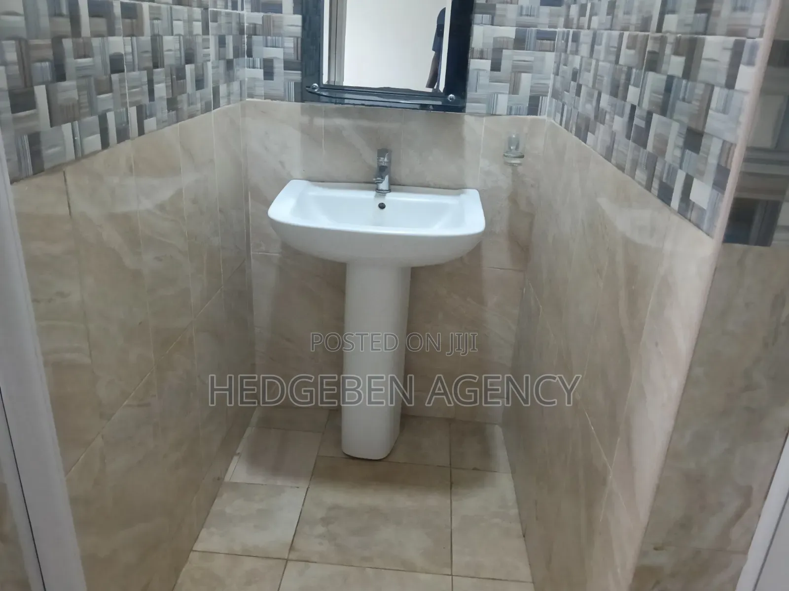 3bdrm Apartment in Barrier for rent